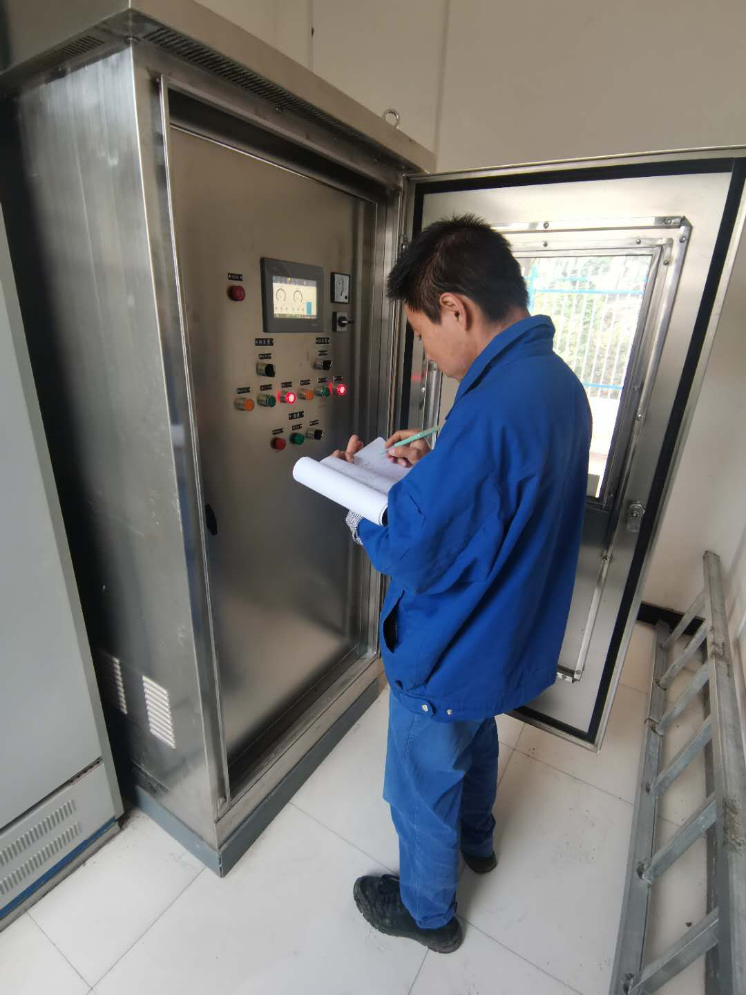 这个端午节，，，，，，，水情形人这么过（一）