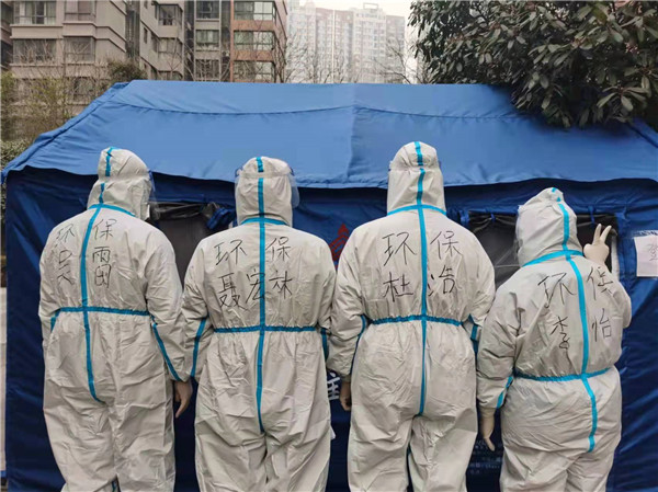 壹定发集团：响彻在战“疫”前线的入党誓词 配图1.jpg