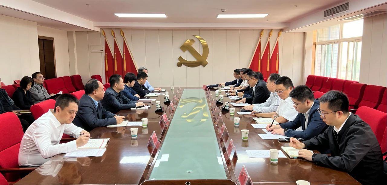 壹定发集团与咸阳市生态情形局座谈交流